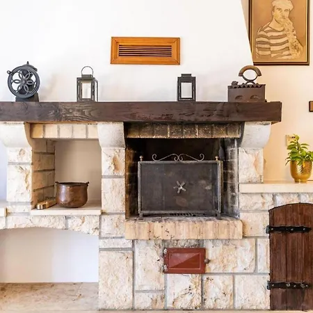 Three Bedroom Surrounded By Nature With Pool Βίλα Gruda