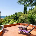 Three Bedroom Surrounded By Nature With Pool * Gruda