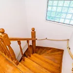 Three Bedroom Surrounded By Nature With Pool *